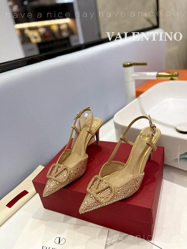 Valentino Women's Shoes 557